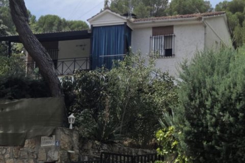 House for sale in San Martin de Valdeiglesias, Madrid, Spain 4 bedrooms, 191 sq.m. No. 188187 - photo 25
