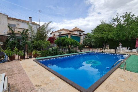 Finca en venta en Monóvar, Alicante, España 8 dormitorios, 350 m2 No. 155595 - foto 3