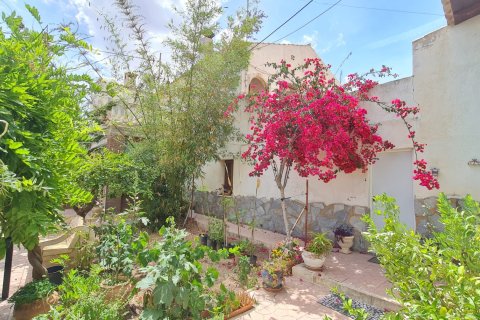 Finca en venta en Monóvar, Alicante, España 8 dormitorios, 350 m2 No. 155595 - foto 9