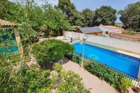 Finca en venta en Monóvar, Alicante, España 8 dormitorios, 350 m2 No. 155595 - foto 5