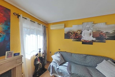 Villa for sale in Los Balcones, Alicante, Spain 2 bedrooms, 133 sq.m. No. 155594 - photo 10