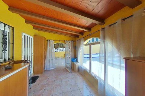 Villa for sale in Los Balcones, Alicante, Spain 2 bedrooms, 133 sq.m. No. 155594 - photo 5