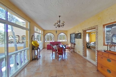 Villa for sale in Los Balcones, Alicante, Spain 2 bedrooms, 133 sq.m. No. 155594 - photo 2