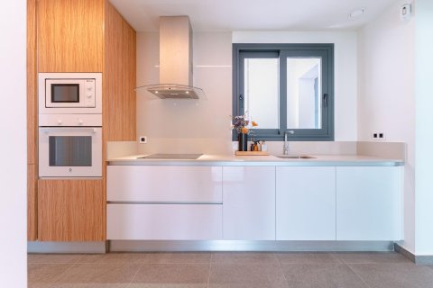 Villa for sale in San Miguel de Salinas, Alicante, Spain 5 bedrooms, 259 sq.m. No. 155596 - photo 22