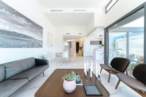 Villa for sale in San Miguel de Salinas, Alicante, Spain 5 bedrooms, 259 sq.m. No. 155596 - photo 26