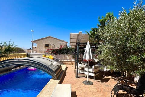 Villa a La Regia, Alicante, Spagna 4 camere da letto, 119 mq. N° 155593