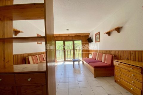 Lägenhet för uthyrning i Principado De Andorra (Ninguna Poblacion Tiene C.P.), Lleida, Spanien 52 kvm. Nr. 178410 - foto 6