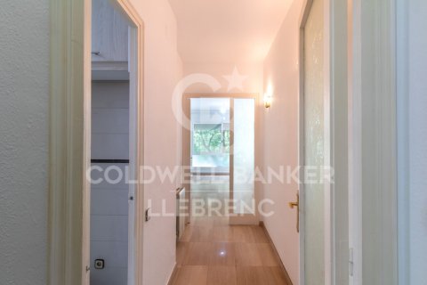 Huoneisto myytävänä Barcelona, Espanja, 2 makuuhuonetta, 70 m2 No. 178405 - kuva 18