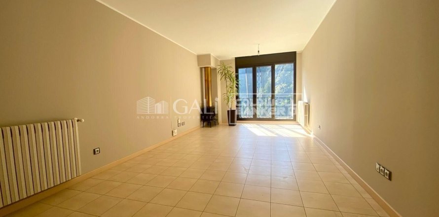 Huoneisto Principado De Andorra (Ninguna Poblacion Tiene C.P.), Lleida, Espanja 2 makuuhuonetta, 73 m2 No. 178408