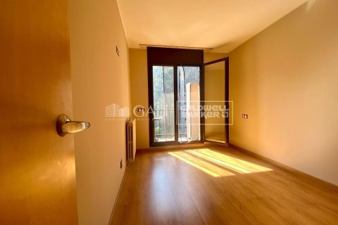 Huoneisto vuokrattavana Principado De Andorra (Ninguna Poblacion Tiene C.P.), Lleida, Espanja, 2 makuuhuonetta, 73 m2 No. 178408 - kuva 11