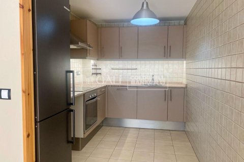 Huoneisto vuokrattavana Principado De Andorra (Ninguna Poblacion Tiene C.P.), Lleida, Espanja, 2 makuuhuonetta, 73 m2 No. 178408 - kuva 9