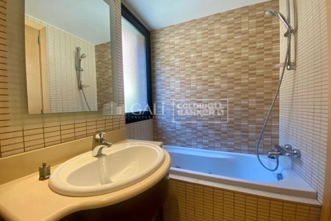 Huoneisto vuokrattavana Principado De Andorra (Ninguna Poblacion Tiene C.P.), Lleida, Espanja, 2 makuuhuonetta, 73 m2 No. 178408 - kuva 14
