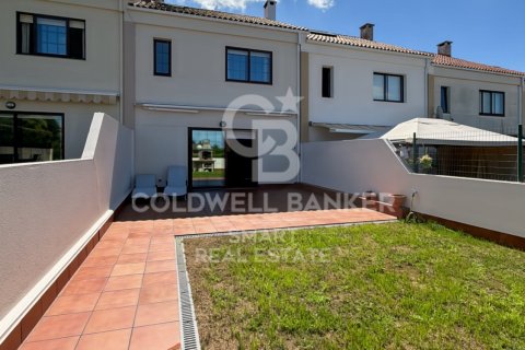Talo vuokrattavana Oleiros, A Coruna, Espanja, 3 makuuhuonetta, 281 m2 No. 178407 - kuva 2