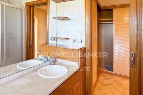 Talo vuokrattavana Oleiros, A Coruna, Espanja, 3 makuuhuonetta, 281 m2 No. 178407 - kuva 13