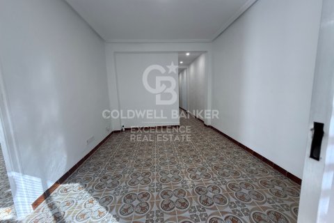 Huoneisto vuokrattavana Valencia, Espanja, 3 makuuhuonetta, 63 m2 No. 178406 - kuva 2