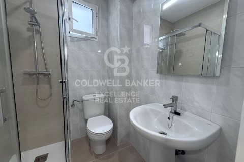 Huoneisto vuokrattavana Valencia, Espanja, 3 makuuhuonetta, 63 m2 No. 178406 - kuva 12