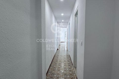 Huoneisto vuokrattavana Valencia, Espanja, 3 makuuhuonetta, 63 m2 No. 178406 - kuva 11