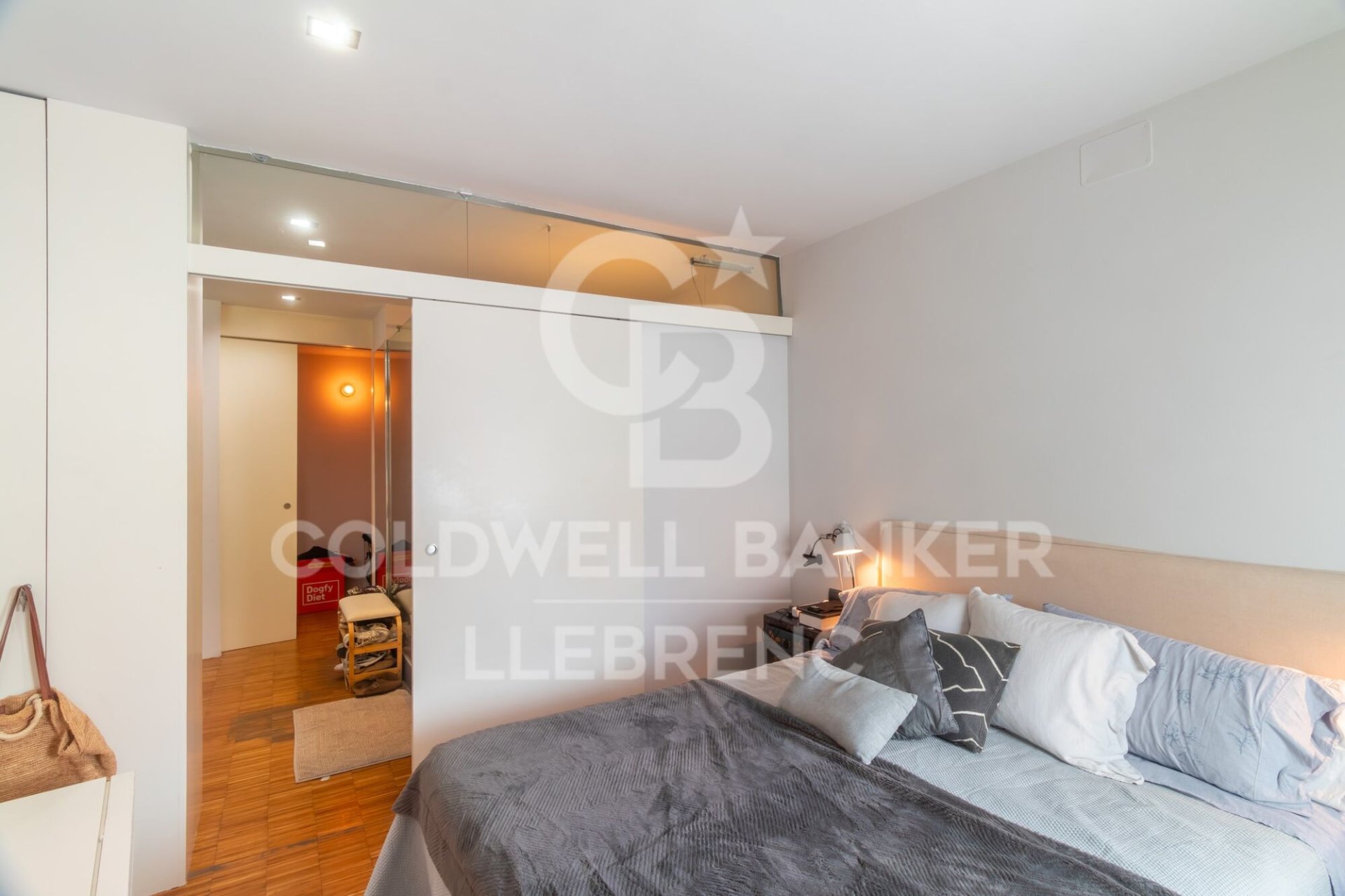 Huoneisto Barcelona, Espanja 2 makuuhuonetta, 110 m2 No. 178404