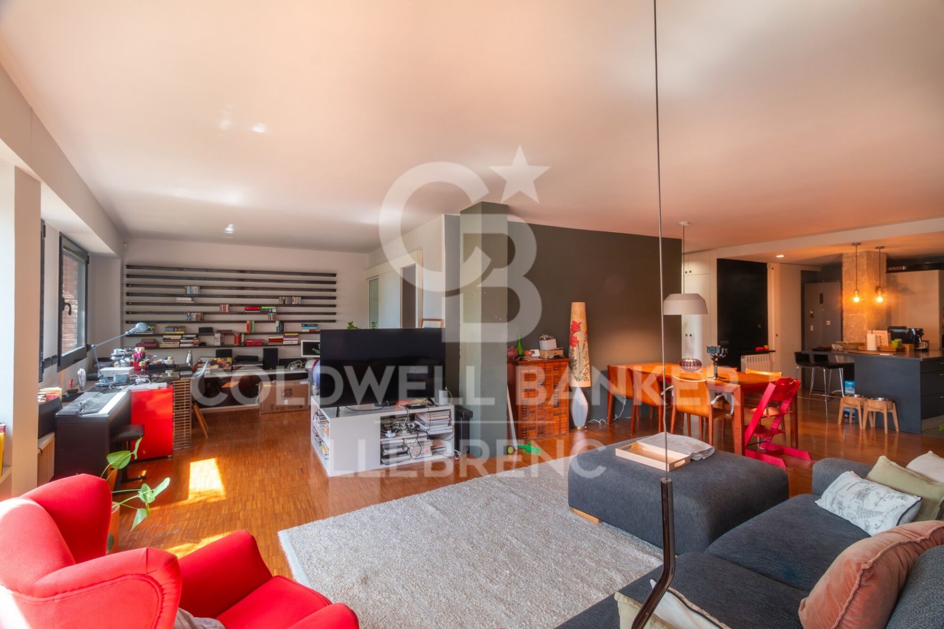 Huoneisto Barcelona, Espanja 2 makuuhuonetta, 110 m2 No. 178404