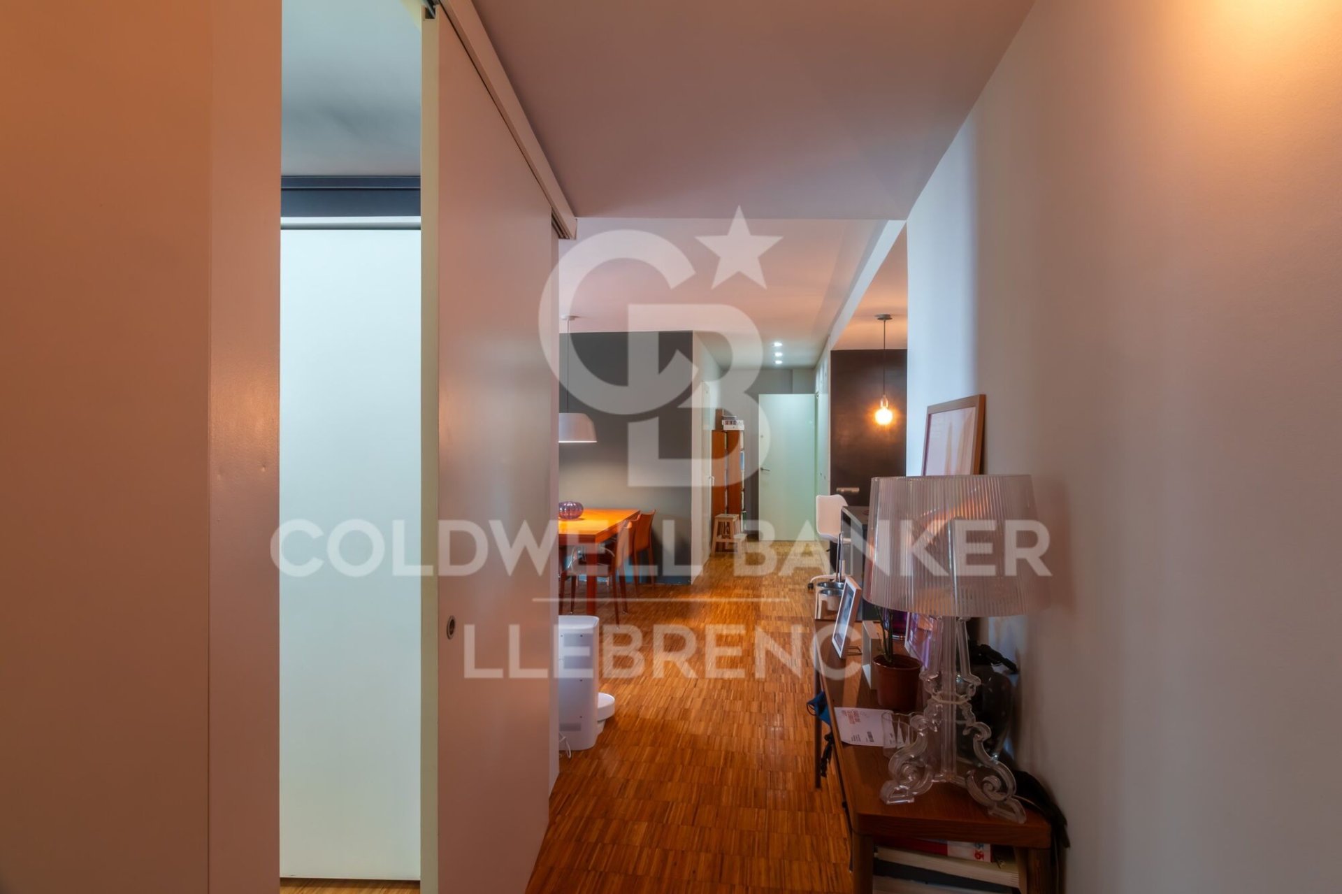 Huoneisto Barcelona, Espanja 2 makuuhuonetta, 110 m2 No. 178404