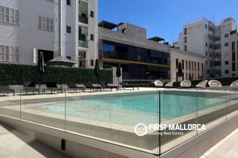 Penthouse for rent in Palma de Majorca, Mallorca, Spain 2 bedrooms, 166 sq.m. No. 196750 - photo 2