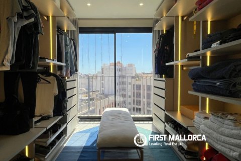 Penthouse for rent in Palma de Majorca, Mallorca, Spain 2 bedrooms, 166 sq.m. No. 196750 - photo 18