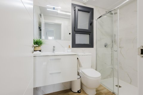 Apartment for sale in Alicante, Spain 2 bedrooms, 87 sq.m. No. 139553 - photo 18