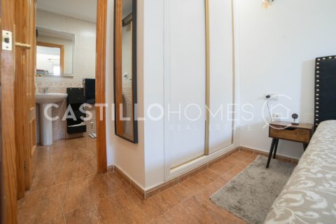Huoneisto myytävänä Torrevieja, Alicante, Espanja, 3 makuuhuonetta, 96 m2 No. 139556 - kuva 18