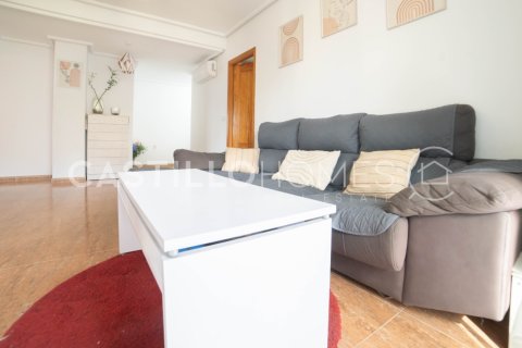 Huoneisto myytävänä Torrevieja, Alicante, Espanja, 3 makuuhuonetta, 96 m2 No. 139556 - kuva 9