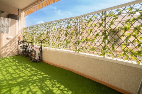 Huoneisto myytävänä Torrevieja, Alicante, Espanja, 3 makuuhuonetta, 96 m2 No. 139556 - kuva 1