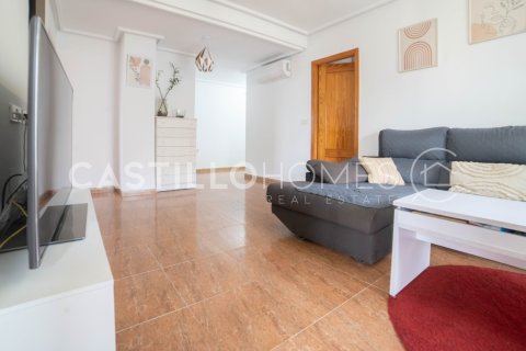 Huoneisto myytävänä Torrevieja, Alicante, Espanja, 3 makuuhuonetta, 96 m2 No. 139556 - kuva 8