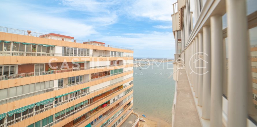 Huoneisto Torrevieja, Alicante, Espanja 3 makuuhuonetta, 76 m2 No. 139555