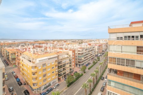 Huoneisto myytävänä Torrevieja, Alicante, Espanja, 3 makuuhuonetta, 76 m2 No. 139555 - kuva 29