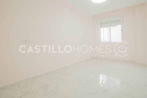 Huoneisto myytävänä Torrevieja, Alicante, Espanja, 3 makuuhuonetta, 76 m2 No. 139555 - kuva 18