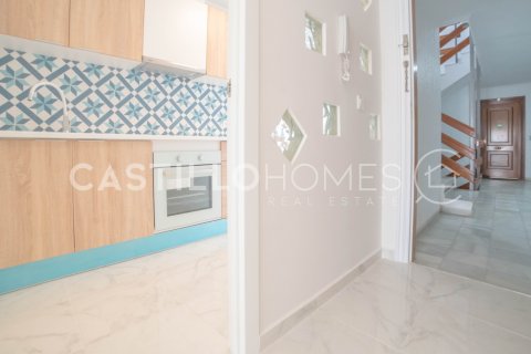 Huoneisto myytävänä Torrevieja, Alicante, Espanja, 3 makuuhuonetta, 76 m2 No. 139555 - kuva 25