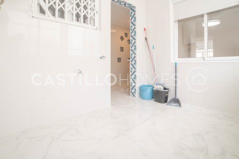 Huoneisto myytävänä Torrevieja, Alicante, Espanja, 3 makuuhuonetta, 76 m2 No. 139555 - kuva 26