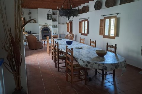 Finca till salu i Benejuzar, Alicante, Spanien 4 sovrum, 400 kvm. Nr. 140035 - foto 10