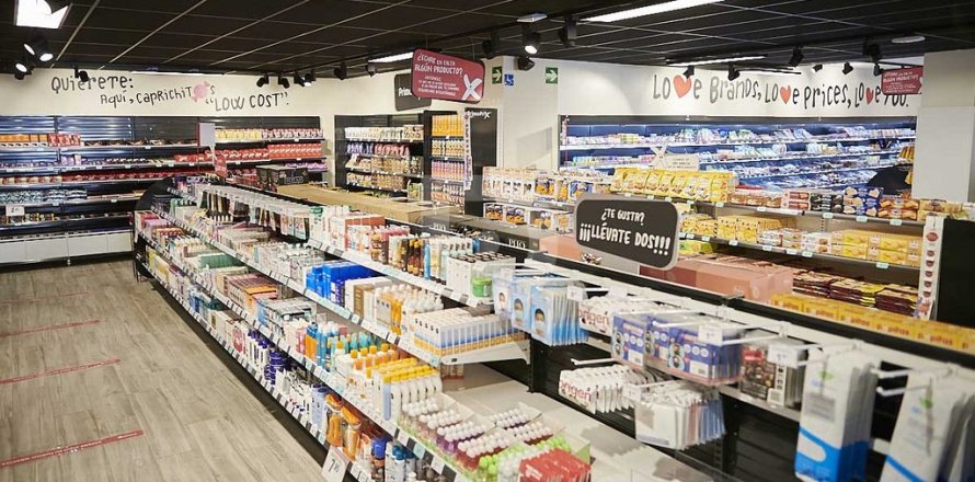 Retail store in Sants-Montjuic, Barcelona, Spain 173 sq.m. No. 154850