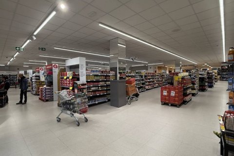 Lokal usługowy w Badalona, Barcelona, Hiszpania 9360 mkw. nr 140877 – zdjęcie 2