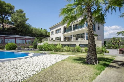 Сasa en venta en Sant Andreu de Llavaneres, Barcelona, España 7 dormitorios, No. 140881 - foto 20