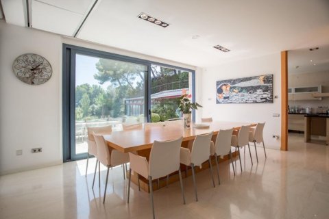 Сasa en venta en Sant Andreu de Llavaneres, Barcelona, España 7 dormitorios, No. 140881 - foto 13