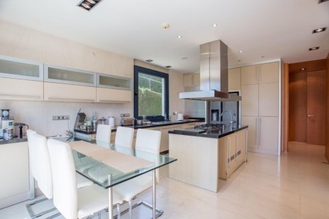 Сasa en venta en Sant Andreu de Llavaneres, Barcelona, España 7 dormitorios, No. 140881 - foto 15