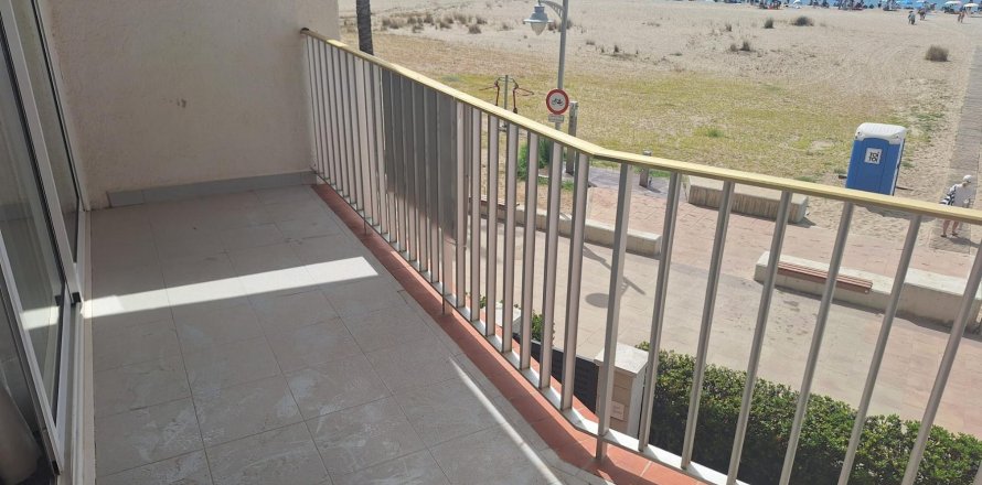 Apartment in Coma-Ruga, Tarragona, Spain 3 bedrooms, No. 140878
