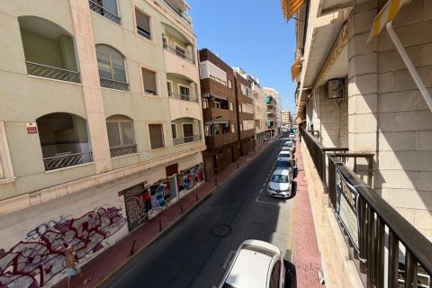 Lägenhet till salu i Torrevieja, Alicante, Spanien 2 sovrum, 190 kvm. Nr. 191782 - foto 17