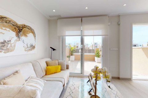 Huoneisto myytävänä Pilar de la Horadada, Alicante, Espanja, 3 makuuhuonetta, 100 m2 No. 181457 - kuva 12