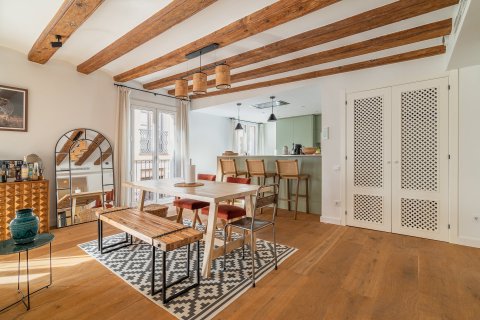 Продажа квартиры в Старый город, Барселона, Испания 3 спальни, 172м2 №140577 - фото 4