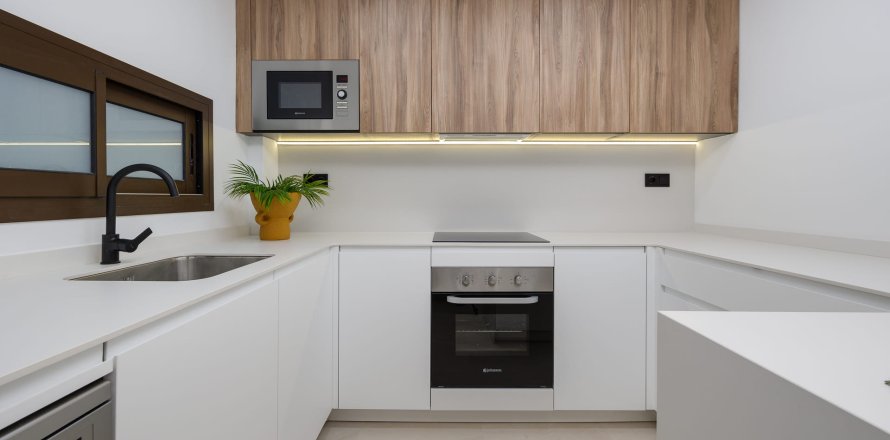 Huoneisto Los Alcazares, Murcia, Espanja 2 makuuhuonetta, 83 m2 No. 140583