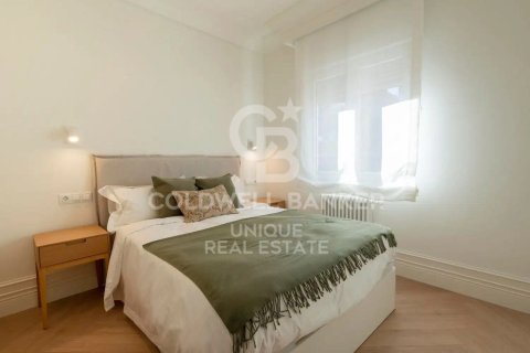 Apartment à vendre à Madrid, Espagne, 2 chambres, 75 m2 No. 178586 - photo 3