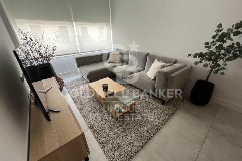 Apartment à Madrid, Espagne 2 chambres, 84 m2 No. 178585