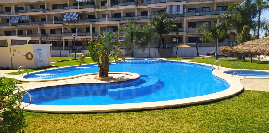Apartment à Denia, Alicante, Espagne 2 chambres, 120 m2 No. 178581